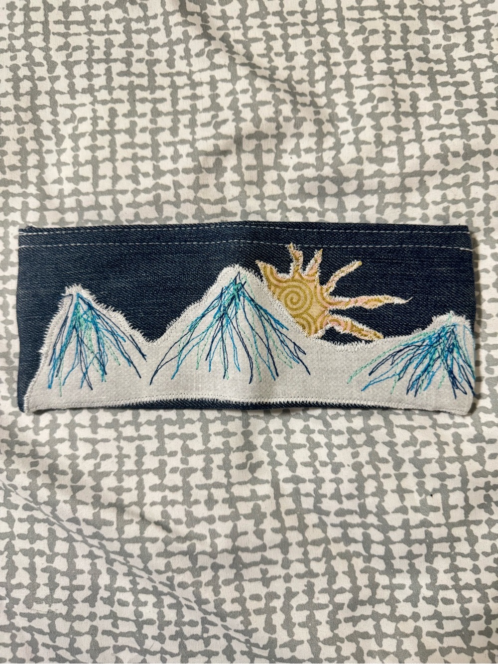 Mountain Outdoors Wallet 🏔️